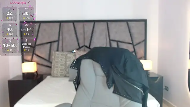 adhara cortez online show from November 13, 7:46 pm