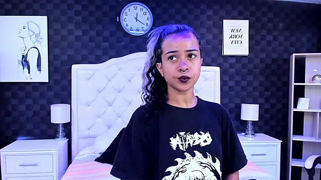 rave connor online show from December 9, 7:07 pm