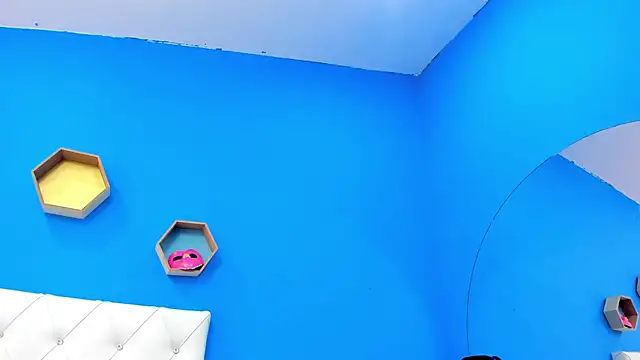 rave connor online show from February 13, 5:01 pm