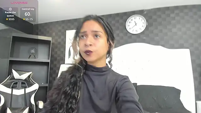 rave connor online show from September 15, 6:30 pm