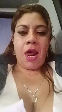 Laura-Hernandez online show from December 27, 11:21 pm