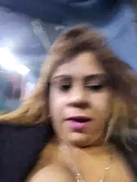 Laura-Hernandez online show from December 29, 1:13 am