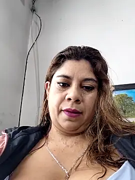 Laura-Hernandez online show from November 24, 3:12 pm