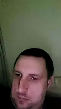 Snapshot of HE-M123 chatting on December 11, 12:02 am HE-M123 online show from December 11, 12:02 am