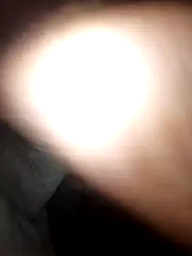 Snapshot of HE-M123 chatting on October 15, 1:06 am HE-M123 online show from October 15, 1:06 am