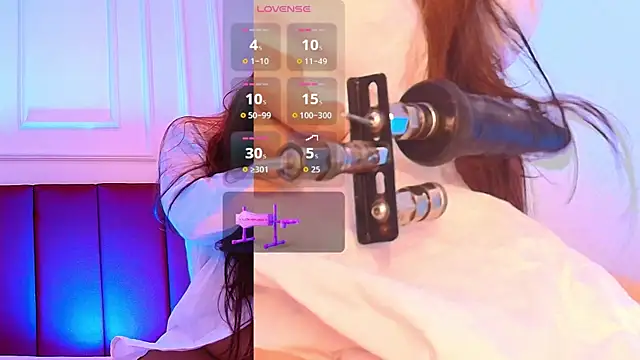 Snapshot of Luna_monroe_ chatting on November 16, 12:00 pm Luna monroe online show from November 16, 12:00 pm