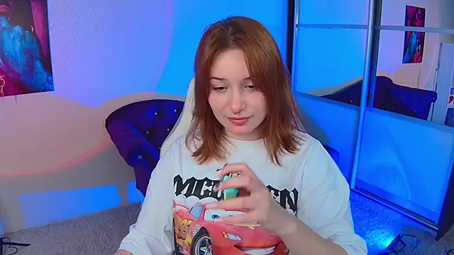 Snapshot of Eridabytrend chatting on October 29, 12:18 pm Eridabytrend online show from October 29, 12:18 pm