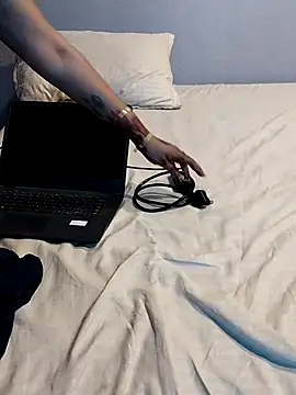 Snapshot of QueenHaryana chatting on October 13, 6:57 am QueenHaryana online show from October 13, 6:57 am