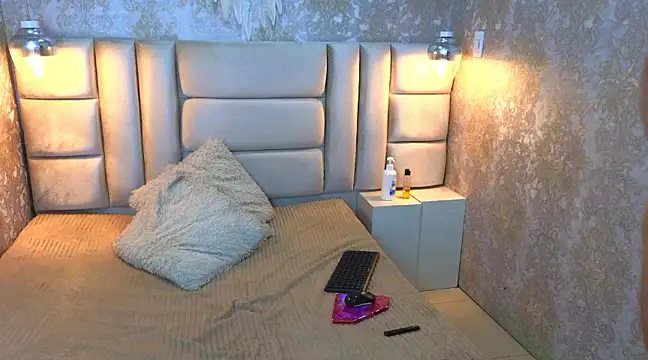 EdnaJarath online show from February 1, 6:43 am