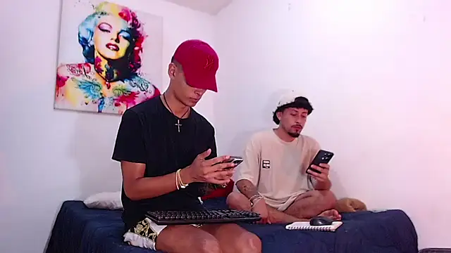 enjoy vibes online show from November 9, 10:41 pm