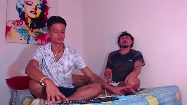 enjoy vibes online show from November 18, 8:19 am