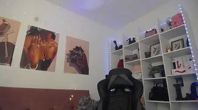 catalinapalencia online show from February 14, 6:51 pm