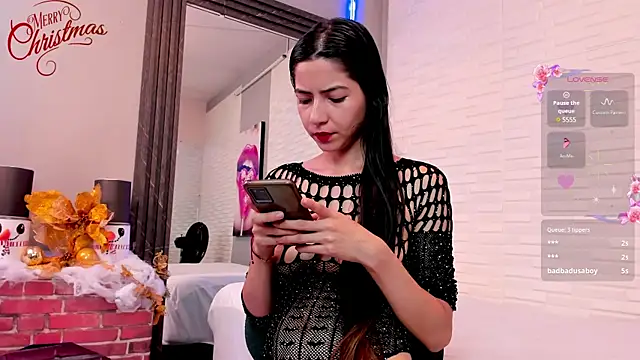 Snapshot of sweetieandjuicyy chatting on December 20, 1:54 pm sweetieandjuicyy online show from December 20, 1:54 pm