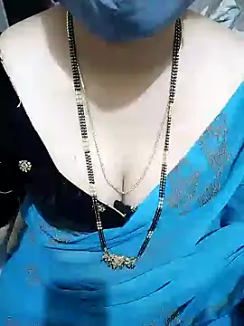 Snapshot of aliseanu chatting on January 18, 12:36 pm aliseanu online show from January 18, 12:36 pm