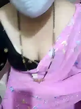 Snapshot of aliseanu chatting on February 3, 12:47 am aliseanu online show from February 3, 12:47 am