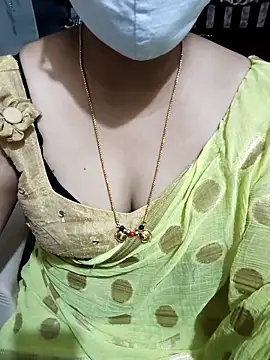 Snapshot of aliseanu chatting on March 16, 2:33 pm aliseanu online show from March 16, 2:33 pm