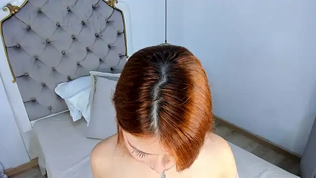 Snapshot of _ambar_Adamss chatting on January 5, 2:41 pm ambar Adamss online show from January 5, 2:41 pm