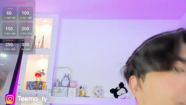 teemotwink online show from March 21, 9:34 pm