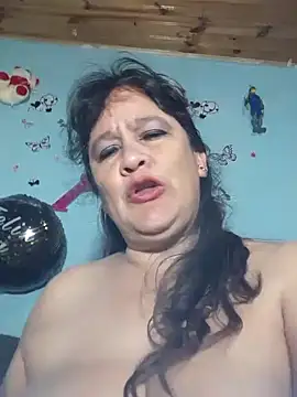 Snapshot of DirtyStefaniax chatting on February 12, 9:01 pm DirtyStefaniax online show from February 12, 9:01 pm