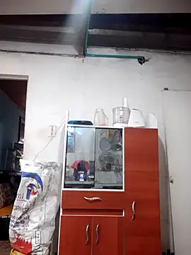 Snapshot of DirtyStefaniax chatting on March 18, 5:42 pm DirtyStefaniax online show from March 18, 5:42 pm