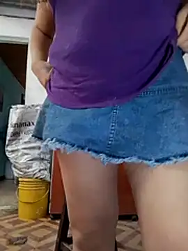 Snapshot of DirtyStefaniax chatting on October 14, 5:36 pm DirtyStefaniax online show from October 14, 5:36 pm