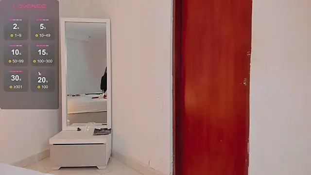 Alhana pulido online show from December 10, 1:54 am