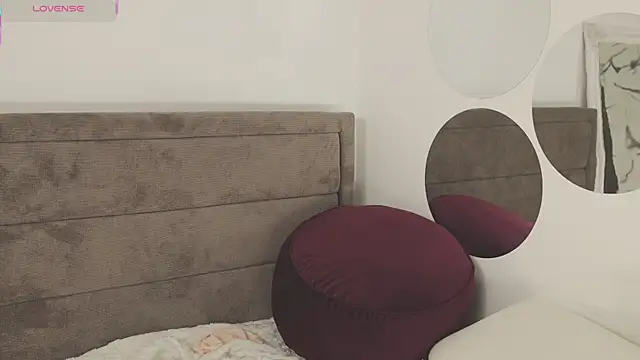 LikaBerry1 online show from October 1, 10:10 am