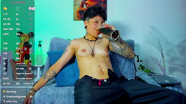 ZuryRamirez  online show from January 30, 9:36 pm