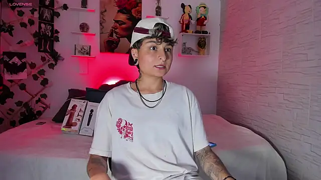 ZuryRamirez  online show from October 26, 9:31 pm