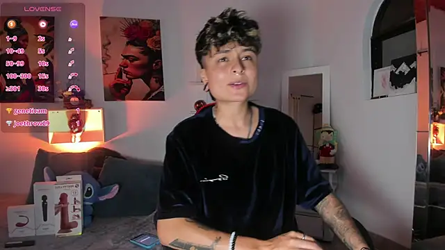 ZuryRamirez  online show from November 24, 9:25 pm