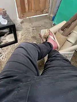 Snapshot of Hjsjsjsjjd chatting on October 4, 2:59 pm Hjsjsjsjjd online show from October 4, 2:59 pm