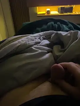 Snapshot of Hjsjsjsjjd chatting on October 21, 5:30 am Hjsjsjsjjd online show from October 21, 5:30 am