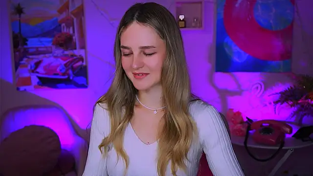 DeboraLarson online show from December 25, 4:12 am