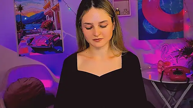 DeboraLarson online show from December 28, 12:45 pm