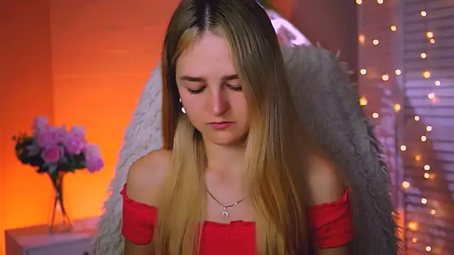 DeboraLarson online show from September 26, 3:43 am