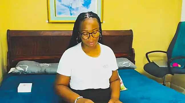 Snapshot of veronica1xxx chatting on February 16, 5:37 pm veronica1xxx online show from February 16, 5:37 pm