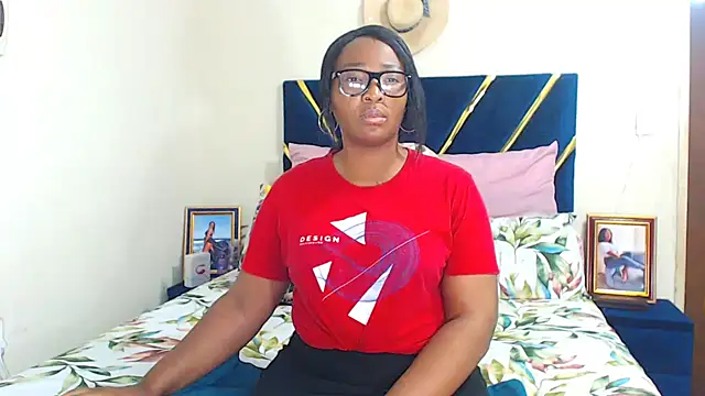 Snapshot of veronica1xxx chatting on September 30, 6:24 pm veronica1xxx online show from September 30, 6:24 pm