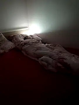 Scarlettt Beauty online show from March 23, 3:10 am