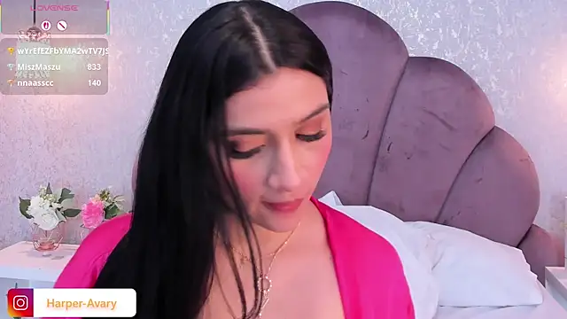 Snapshot of Harper-Avary chatting on February 22, 7:03 pm Harper-Avary online show from February 22, 7:03 pm