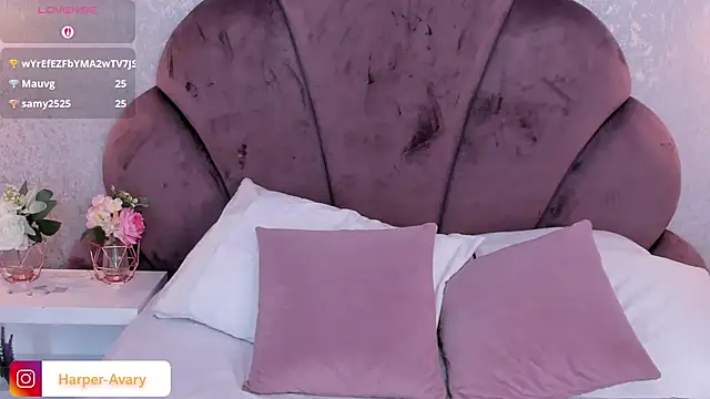 Snapshot of Harper-Avary chatting on March 19, 4:34 pm Harper-Avary online show from March 19, 4:34 pm