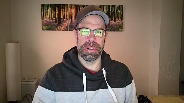 Harry Boldt online show from December 2, 7:14 am