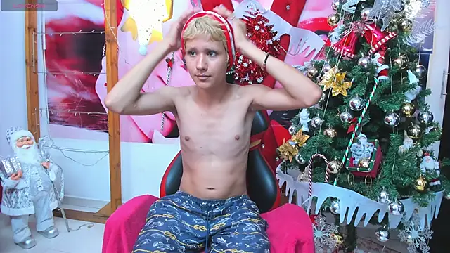 Snapshot of andy_staar chatting on December 19, 7:29 pm andy staar online show from December 19, 7:29 pm