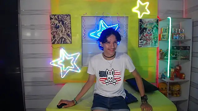 Snapshot of andy_staar chatting on October 22, 11:10 am andy staar online show from October 22, 11:10 am