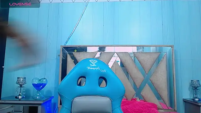 Snapshot of andy_staar chatting on November 5, 7:25 pm andy staar online show from November 5, 7:25 pm