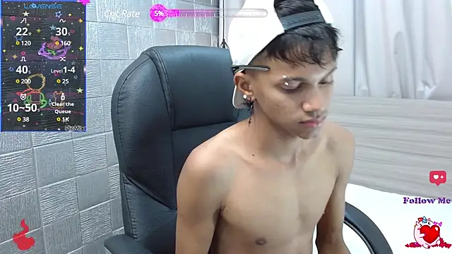 loistwink  online show from January 26, 4:30 am