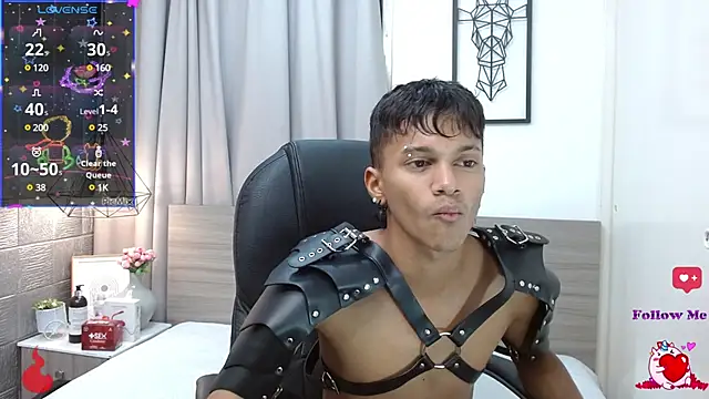 loistwink  online show from February 6, 3:27 am