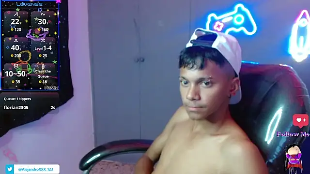 loistwink  online show from February 15, 10:22 am