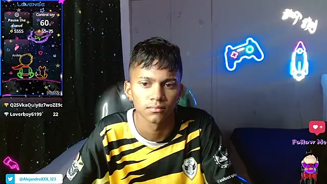 loistwink  online show from February 21, 11:44 am