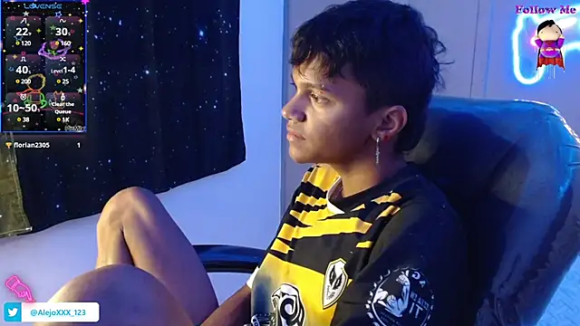 loistwink  online show from March 22, 7:36 am