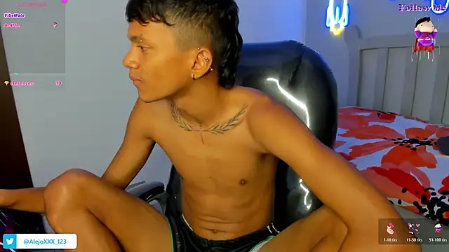 loistwink  online show from October 21, 4:41 pm